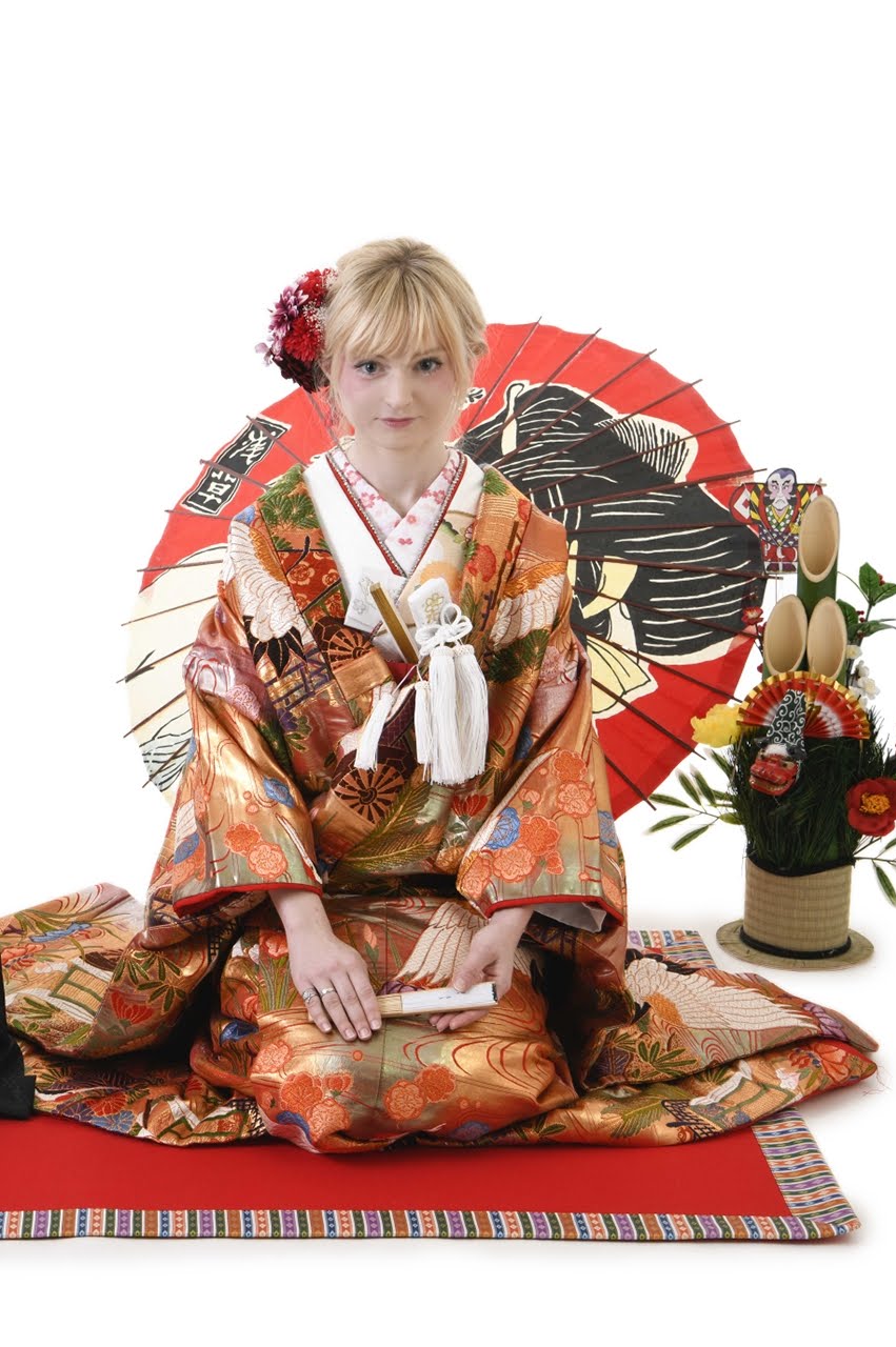 アビー　外国人女性モデル　着物スタイル